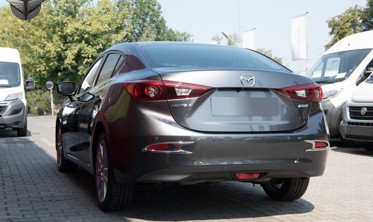 хром накладки на задні протитуманки MAZDA 3 Sedan фото