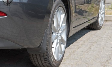 комплект бризковиків для MAZDA 3 SEDAN фото