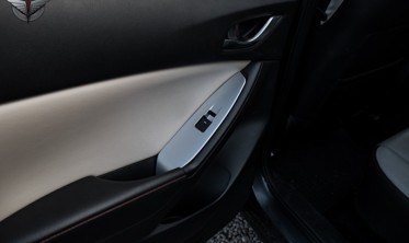 накладки на кнопки склопідйомників MAZDA CX-5 фото