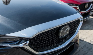 хром накладка решітки радіатора Mazda CX-5 фото