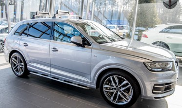 пороги (подножки боковые) Audi Q7 II (под оригинал) фото