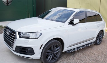 пороги (підніжки бічні) Audi Q7 4M фото