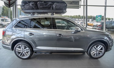 пороги (подножки боковые) Audi Q7  фото