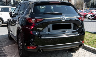 хром накладка на крышку багажника Mazda CX-5 (из 2-х частей) фото
