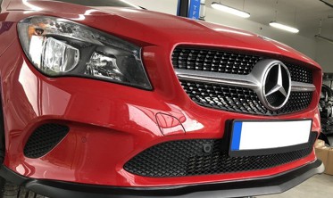 Дифузор переднього бампера Mercedes CLA W117 стиль AMG рестайлінг фото
