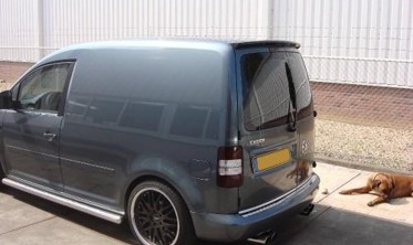 Спойлер VW Caddy (2003-) на распашные двери фото