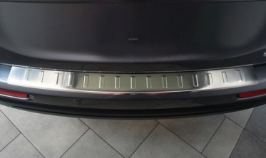 Захисна накладка на задній бампер Mitsubishi Outlander III фото