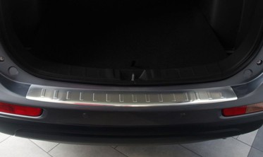 Захисна накладка на задній бампер Mitsubishi Outlander III фото