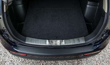 Защитная накладка порога багажника Mitsubishi Outlander III фото
