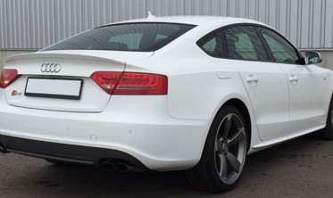 Спойлер багажника (сабля) Audi A5 Sportback стиль S5 фото