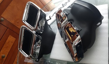 Насадки глушителя Mercedes W222 в стиле AMG фото