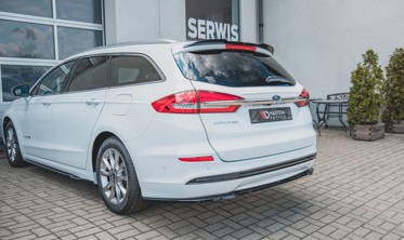 Дифузор заднього бампера Ford Mondeo Estate Platinium MK5 рестайл фото