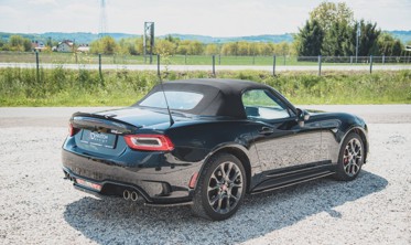Боковые накладки заднего бампера Fiat 124 Spider Abarth фото