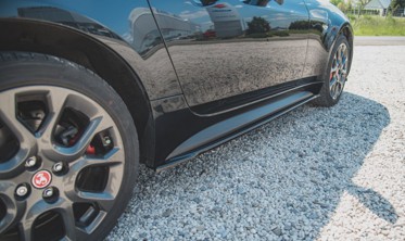Накладки під пороги Fiat 124 Spider Abarth фото