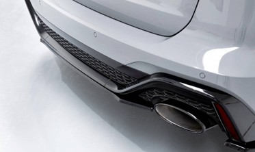 Центральный диффузор заднего бампера Audi RS6 C8 / RS7 C8 фото