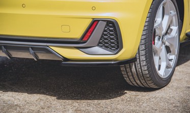 Бічні накладки заднього бампера Audi A1 S-line GB фото