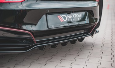 Дифузор заднього бампера BMW I8 з вертикальними ребрами фото