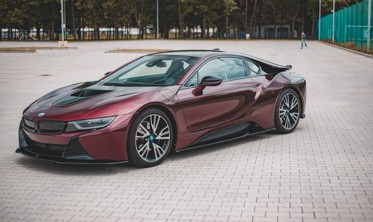 Боковые накладки под пороги BMW I8 фото