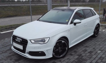 Накладки на пороги Audi A3 8V Sportback 5 дверей у стилі S3/S-line фото