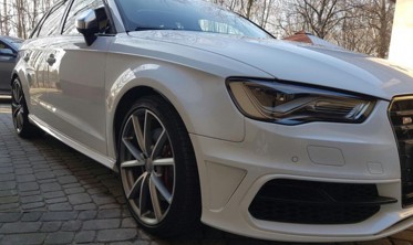 Накладки на пороги Audi A3 8V Sportback 5 дверей у стилі S3/S-line фото