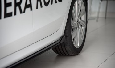 Бічні накладки під пороги Skoda Octavia MK4 вер.1 фото