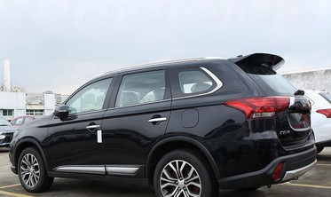 Спойлер на крышку багажника Mitsubishi Outlander III фото