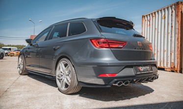 Боковые накладки заднего бампера Seat Leon 3 версия Cupra рест. Sportstourer вер.3 фото