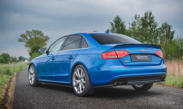 Боковые накладки заднего бампера Audi S4 / A4 S-line B8 седан фото