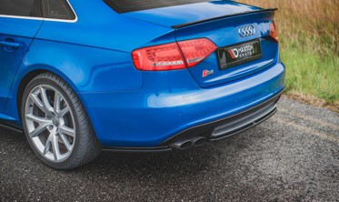 Боковые накладки заднего бампера Audi S4 / A4 S-line B8 седан фото