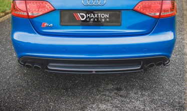 Центральная накладка заднего бампера Audi S4 / A4 S-line B8 Sedan фото