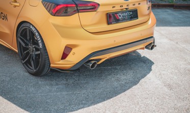 Накладки бічні під задній бампер Ford Focus Версія ST MK4 вер.2 фото