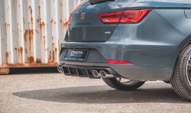Дифузор заднього бампера з ребрами Seat Leon Cupra ST MK3 FL вер.3 (подвійні насадки) фото