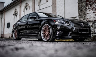 Боковые накладки порогов Lexus LS LONG WHEELBASE MK4 FL фото