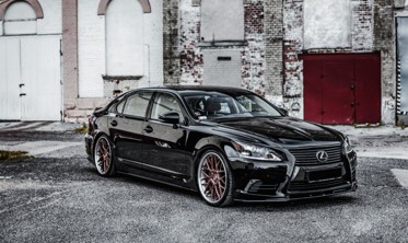 Боковые накладки порогов Lexus LS LONG WHEELBASE MK4 FL фото