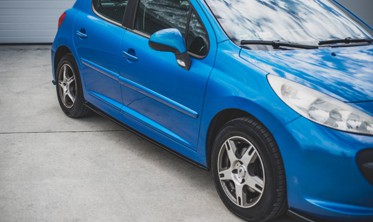 Диффузоры под боковые пороги Peugeot 207 Sport фото