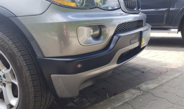 Накладка переднего бампера BMW X5 Е53 IS-стиль фото