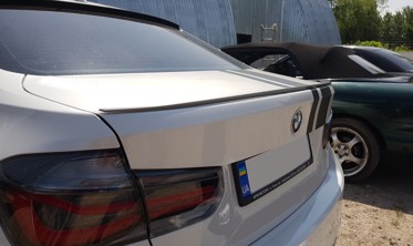 спойлер тонкий BMW F30 стиль M3 (abs) фото