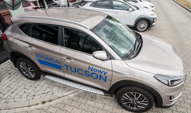подножки боковые (пороги) HYUNDAI TUCSON III стиль OEM фото