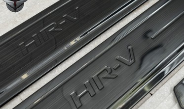 захисні накладки Honda HR-V фото