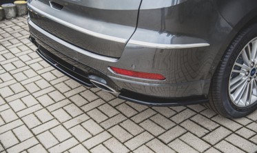 Бічні накладки на задній бампер Ford S-Max Vignale MK2 Facelift фото