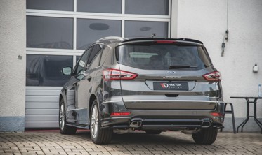 Бічні накладки на задній бампер Ford S-Max Vignale MK2 Facelift фото