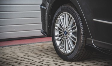 Бічні накладки на задній бампер Ford S-Max Vignale MK2 Facelift фото