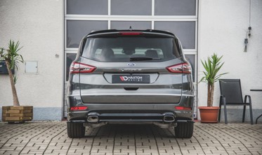 Центральна накладка заднього бампера Ford S-Max Vignale MK2 Facelift фото