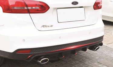дифузор заднього бампера Ford Focus III sedan з муляжами труб фото