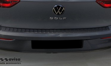Защитная накладка на задний бампер VW Golf VIII черная фото