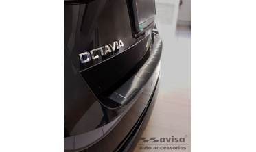 Защитная накладка заднего бампера Skoda Octavia IV combi черная фото