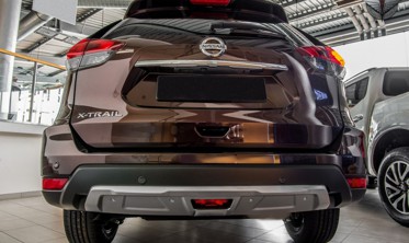 накладки на передній та задній бампер Nissan X-Trail T32 рестайл фото