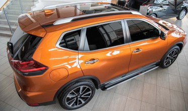 пороги-подножки Nissan X-Trail Т32 с надписью X-Trail фото