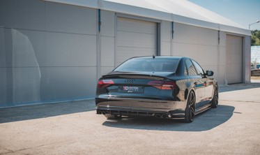 Бічні накладки заднього бампера Audi S8 D4 післярестайл фото