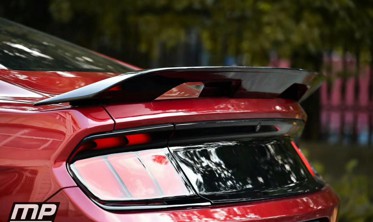 Спойлер багажника Ford Mustang у стилі GT500 чорний глянець фото